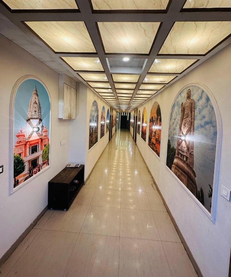Hotel Deva Inn Varanasi Esterno foto